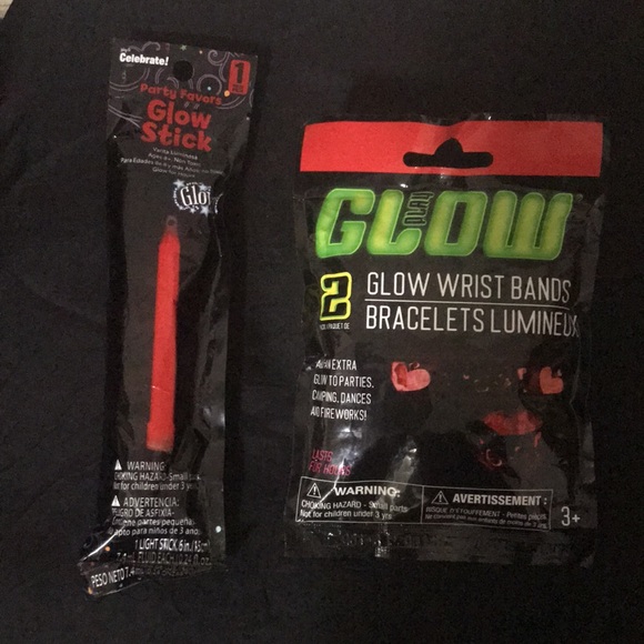 Glows In the Dark - Picture 7 of 8